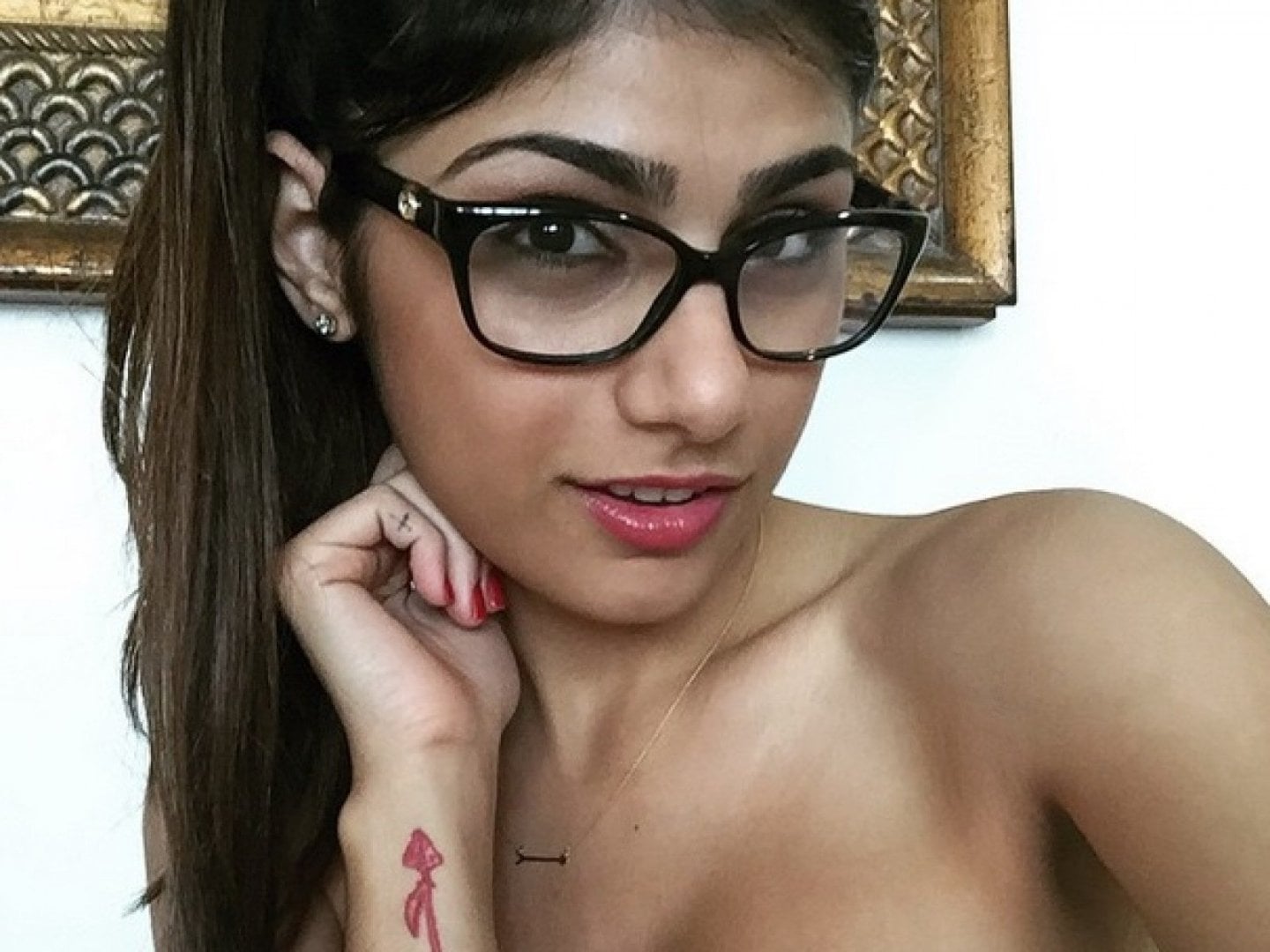 mia-khalifa.jpg