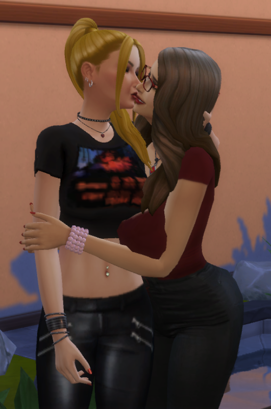 Brie_Abbie2.png.2cd515e5cb3a6bf93471a88372a23ec6.png