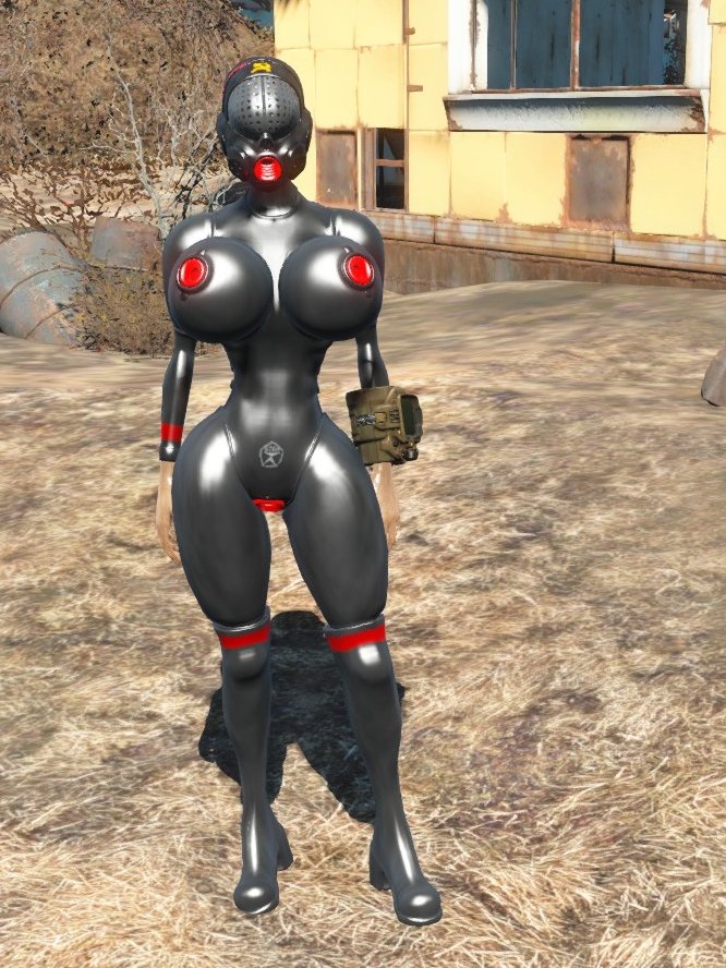Sovsuit02Remaster1.jpg.92cf02e77ed76df958d3fa246af56b8d.jpg